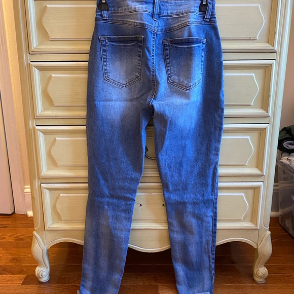 High rise mom jeans - Picture 2 of 5